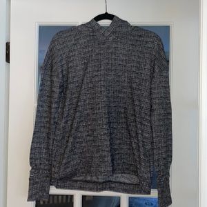LuluLemon Hooded Top - Black/White Pattern